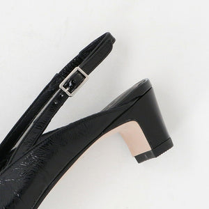 スクエアバックベルト パンプス40↓↑