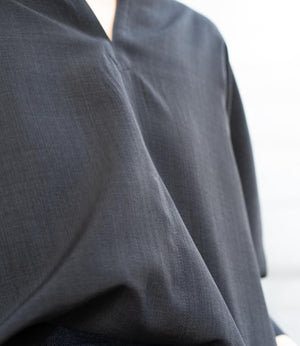 サーキュラーフレアスキッパーブラウス