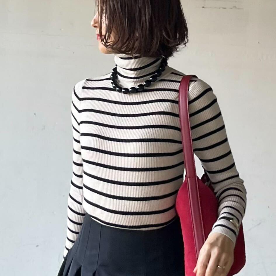 ぶどうの実ブラックネックレス