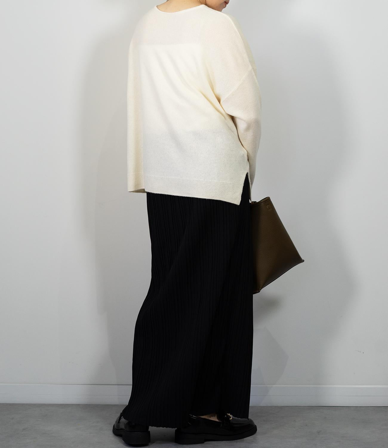ストレートプリーツスカート