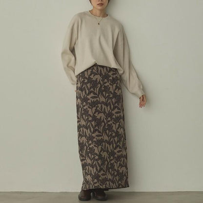 やわもちクルーネックニット