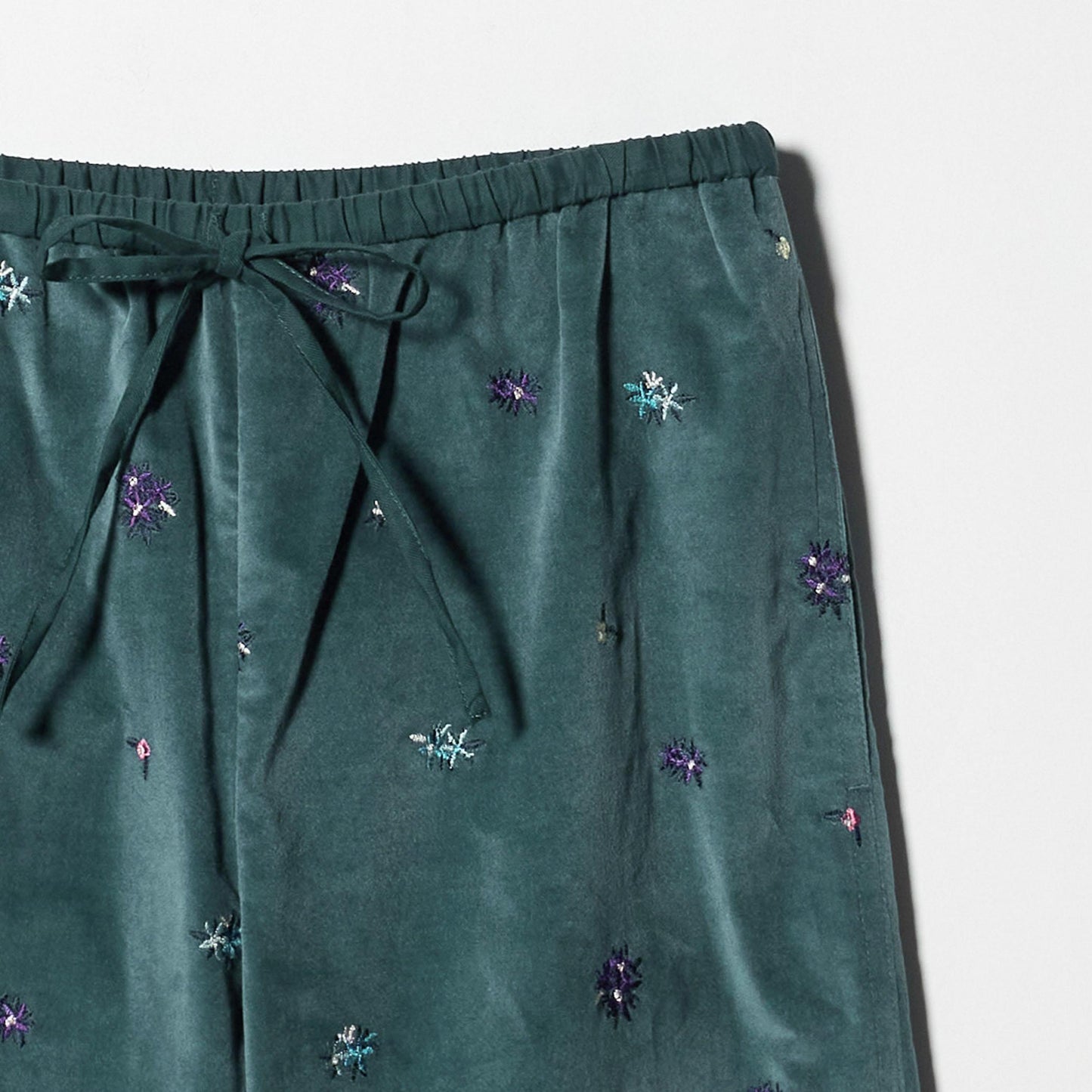エンブロイダリー イージーパンツ