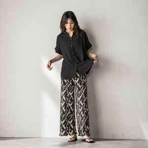 【WEB限定】オリエンタル柄クリスタルプリーツパンツ≪手洗い可能≫