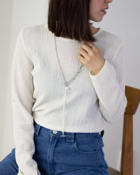 ホワイト系・アイボリー