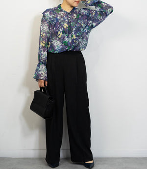 センタープレスストレートパンツ