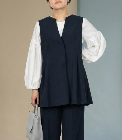 スキッパーペプラムベスト