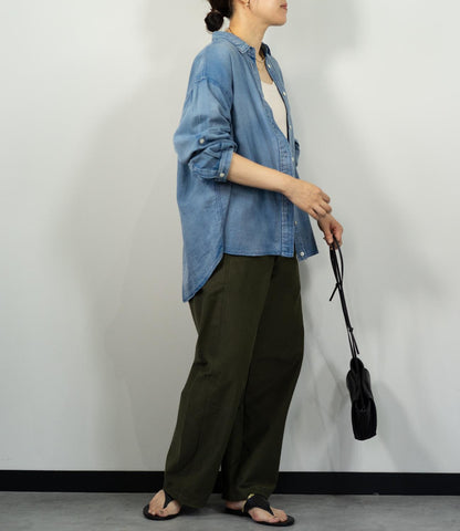 デニムライクシャツ