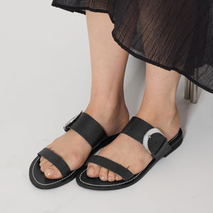 ＜MAURO de BARI＞バックル サンダル