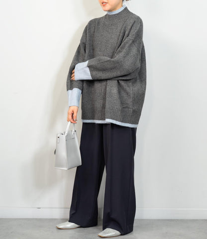 バイカラーハイネックニット