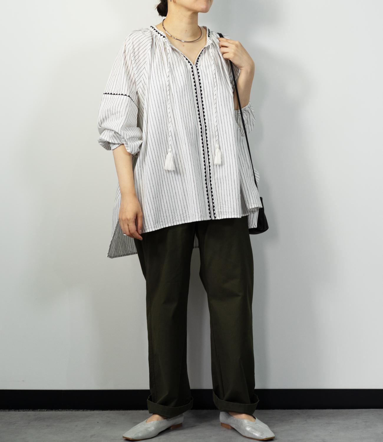 スリムベイカーパンツ