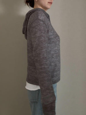 アンゴラルーズフィットフーディ