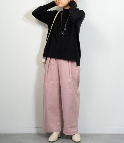 ハイネックスクエアニット