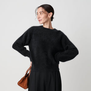 フォックスカシミヤブレンド クルーネックニットプルオーバー