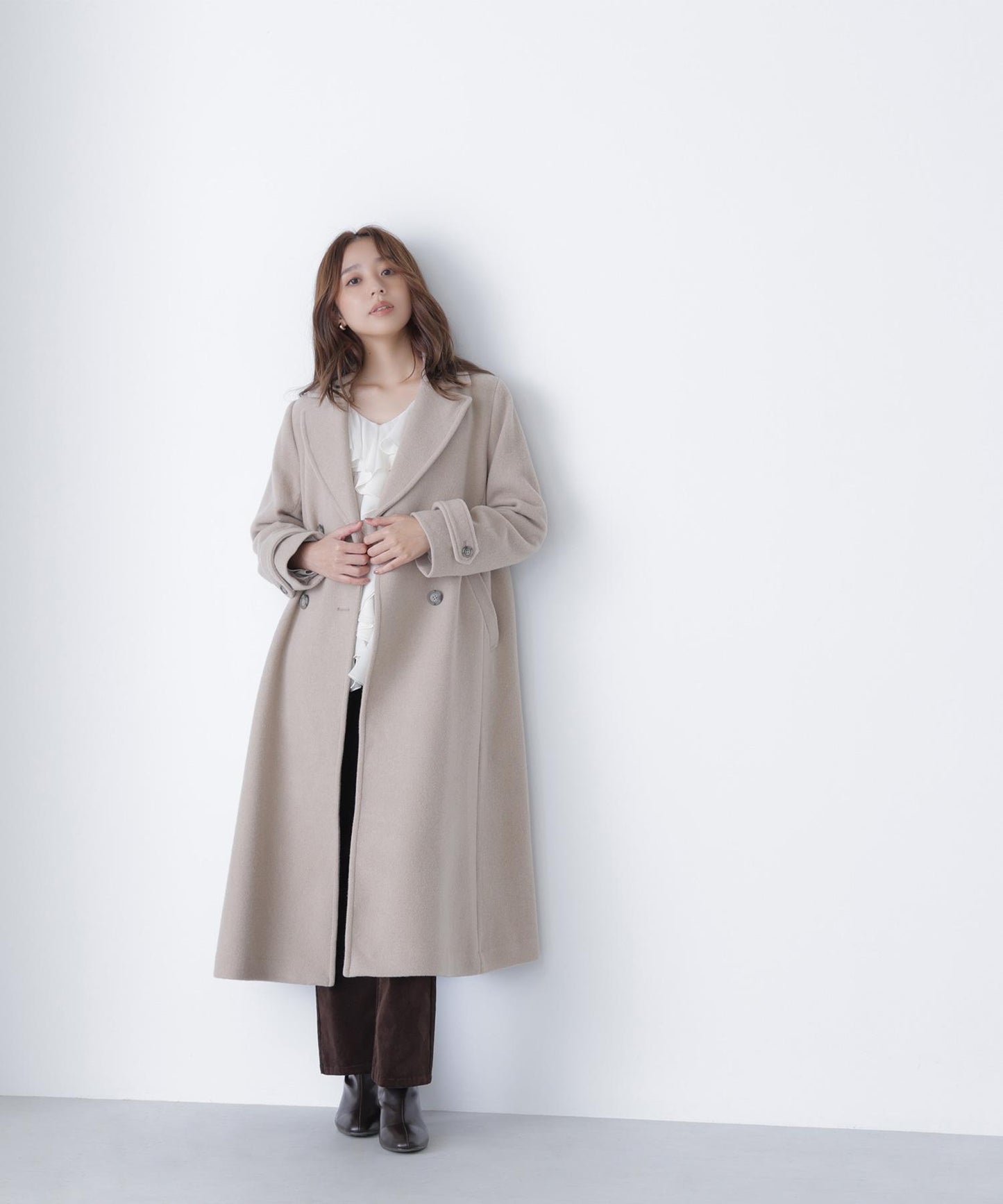 ビッグカラーダブルチェスターコート