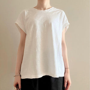 キャップスリーブボックスTシャツ