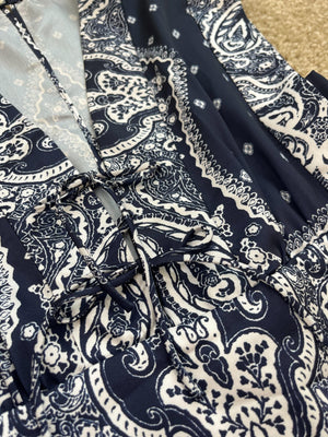 ペイズリー柄ワンピース