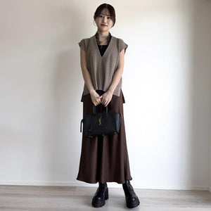 サテンフレア ロングスカート