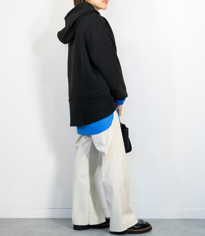 ダンボールテールカットパーカー