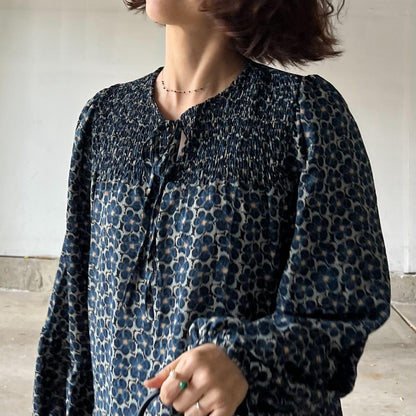 北欧調フラワーワンピース