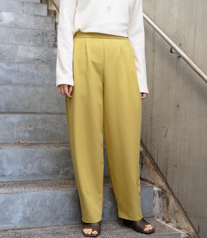 ツータックカーブパンツ