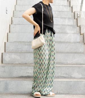 ボタニカルプリントイージーサマーパンツ