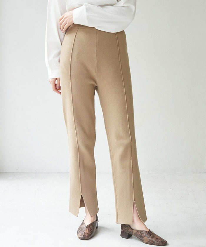 センタースリットパンツ