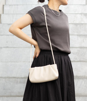 ミニリブフレンチスリーブトップス