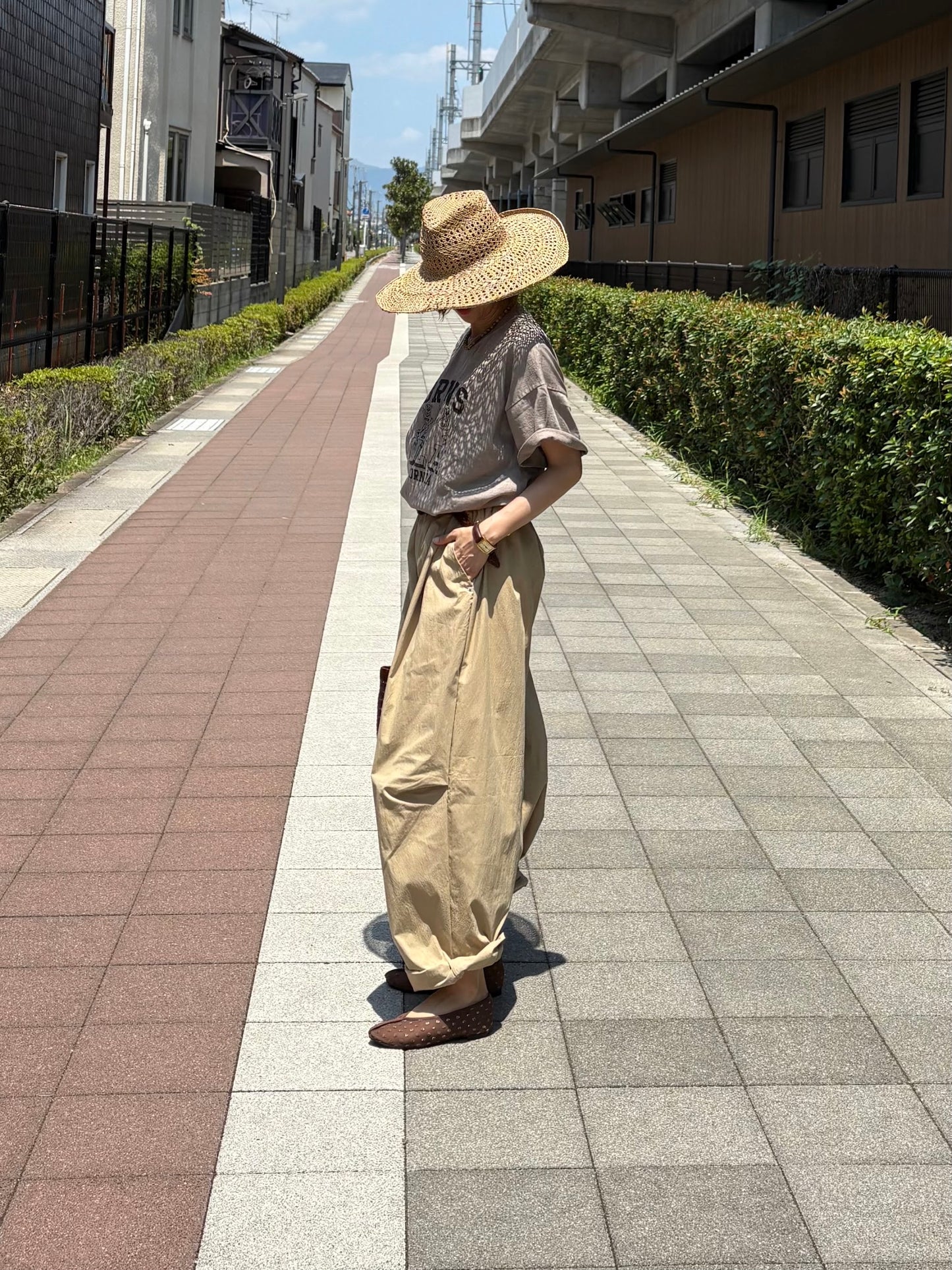 コットンワイドバレルパンツ