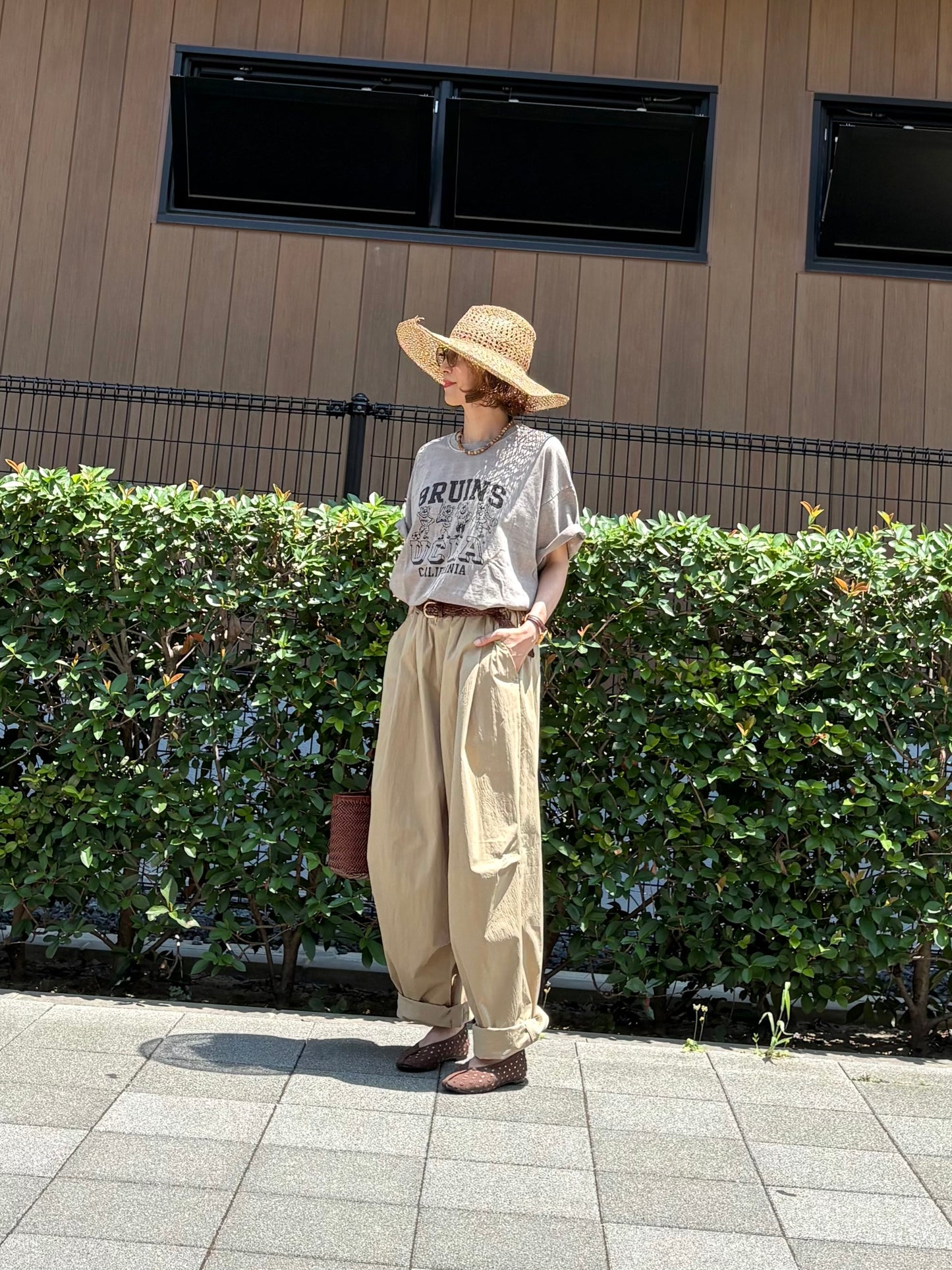 コットンワイドバレルパンツ