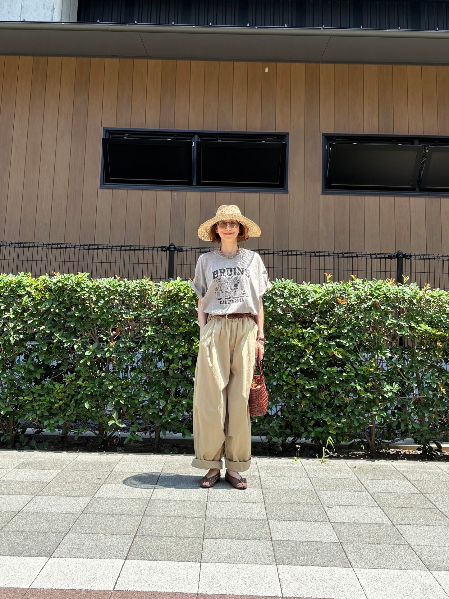 コットンワイドバレルパンツ