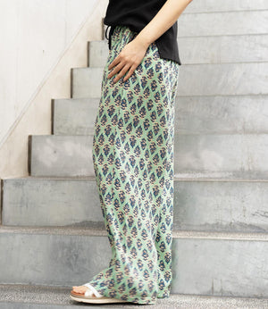 ボタニカルプリントイージーサマーパンツ