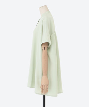 バックティアードバンドカラー半袖ブラウス