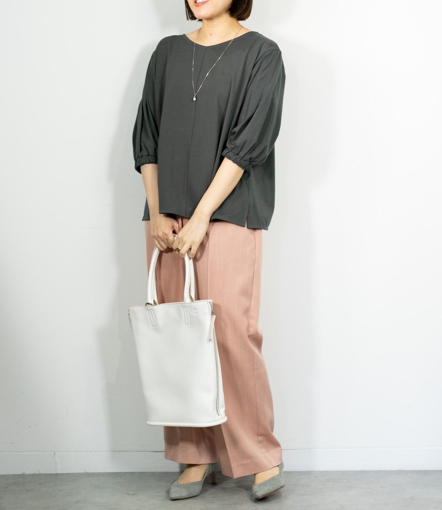 シルケットVネックカットソー