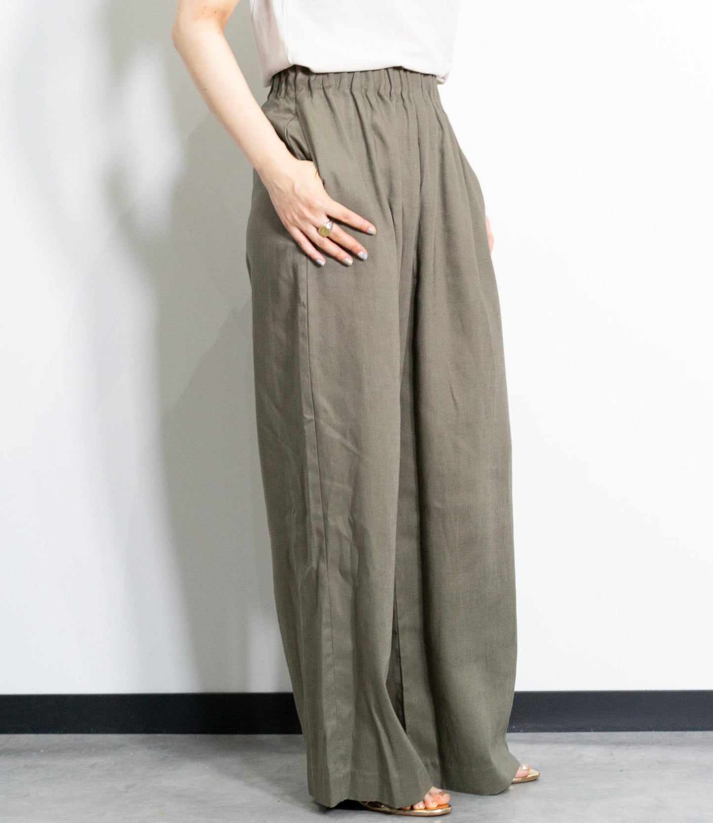 リネンミックスストレートパンツ