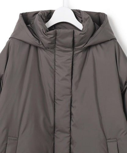 ステッチレス フーデット ダウン