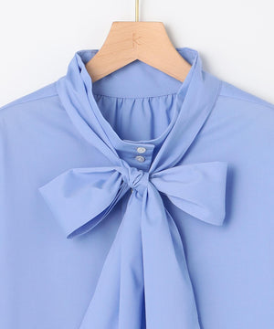 コットンタッチシャーティング刺繍入り ブラウス