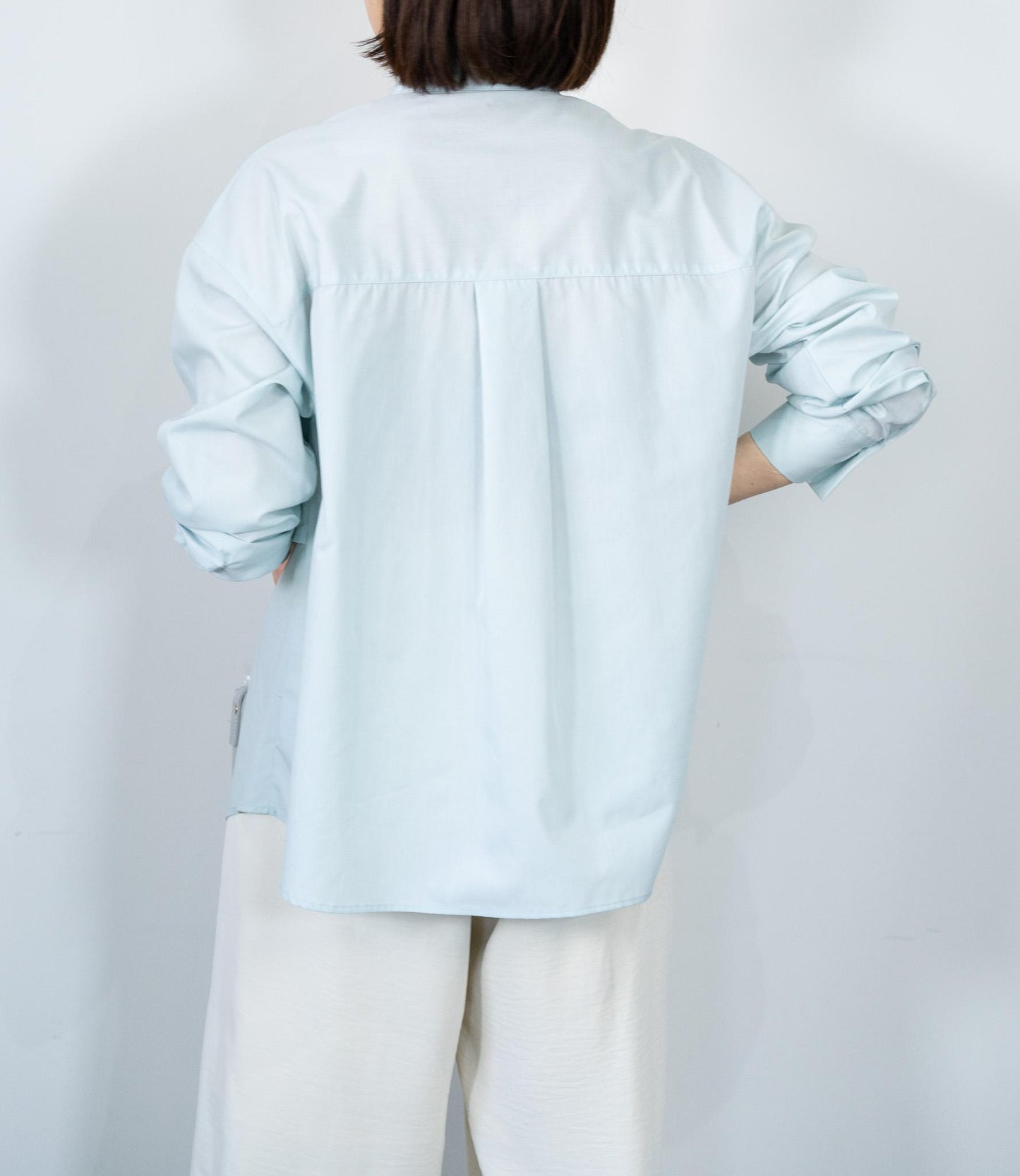 レイヤードライクダブルフリルシャツ