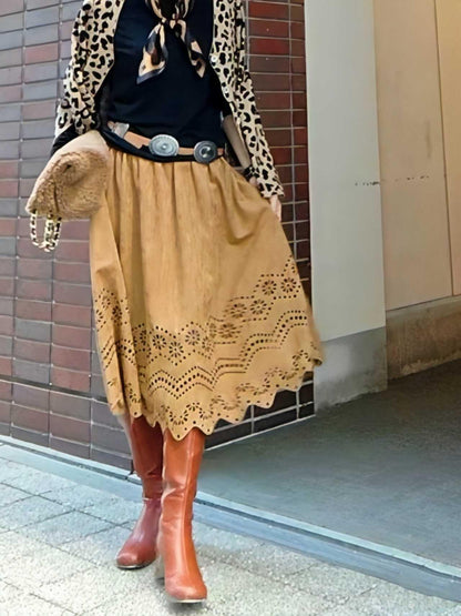 スエードパンチングスカート