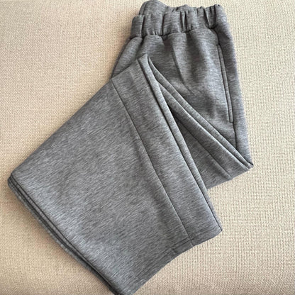 ダンボールコクーンパンツ