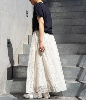 レタリングスリムTシャツ