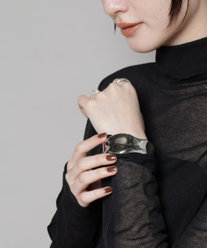 ワイドニュアンスバングル