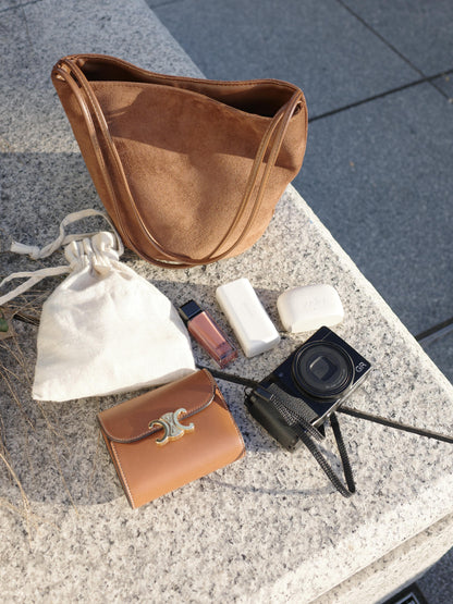 スエードサークルショルダーバッグ