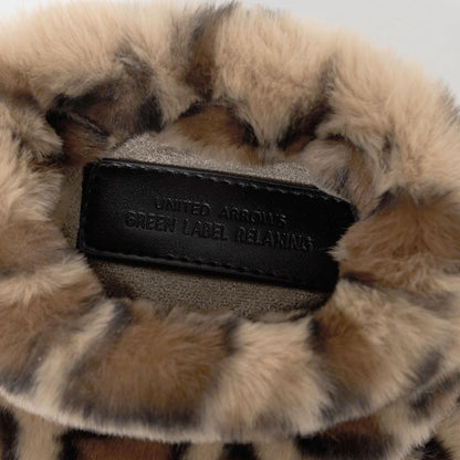 ファーショルダーバッグ ハートチャーム付き