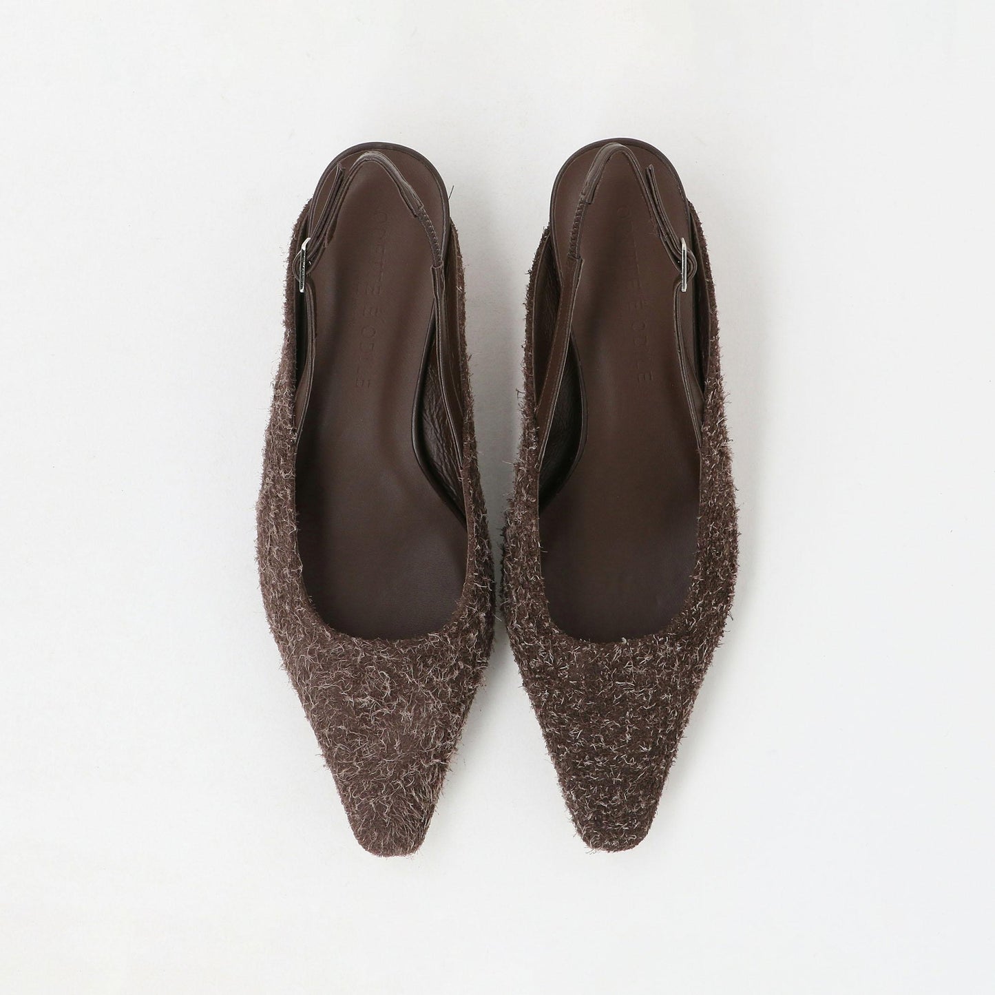 スクエアバックベルト パンプス40↓↑