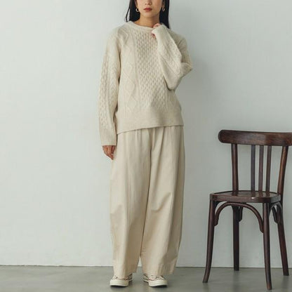 ケーブルニット