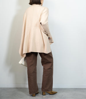 ハイネックポンチョニット