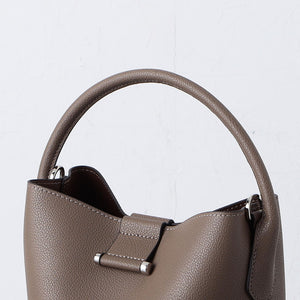 メタルポイント バケットバッグ