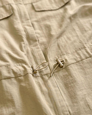 ナイロンジャンプスーツ