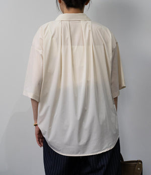 【接触冷感】バックタックオーバーシャツ