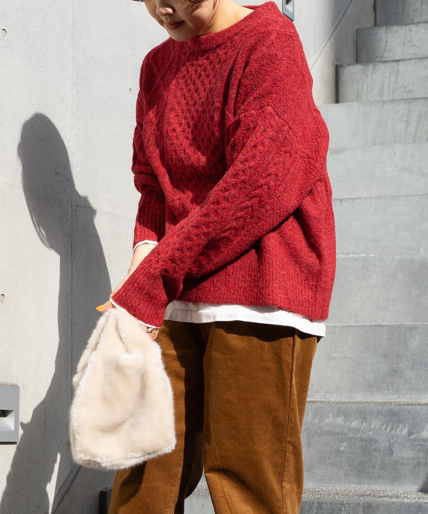 ケーブルニット